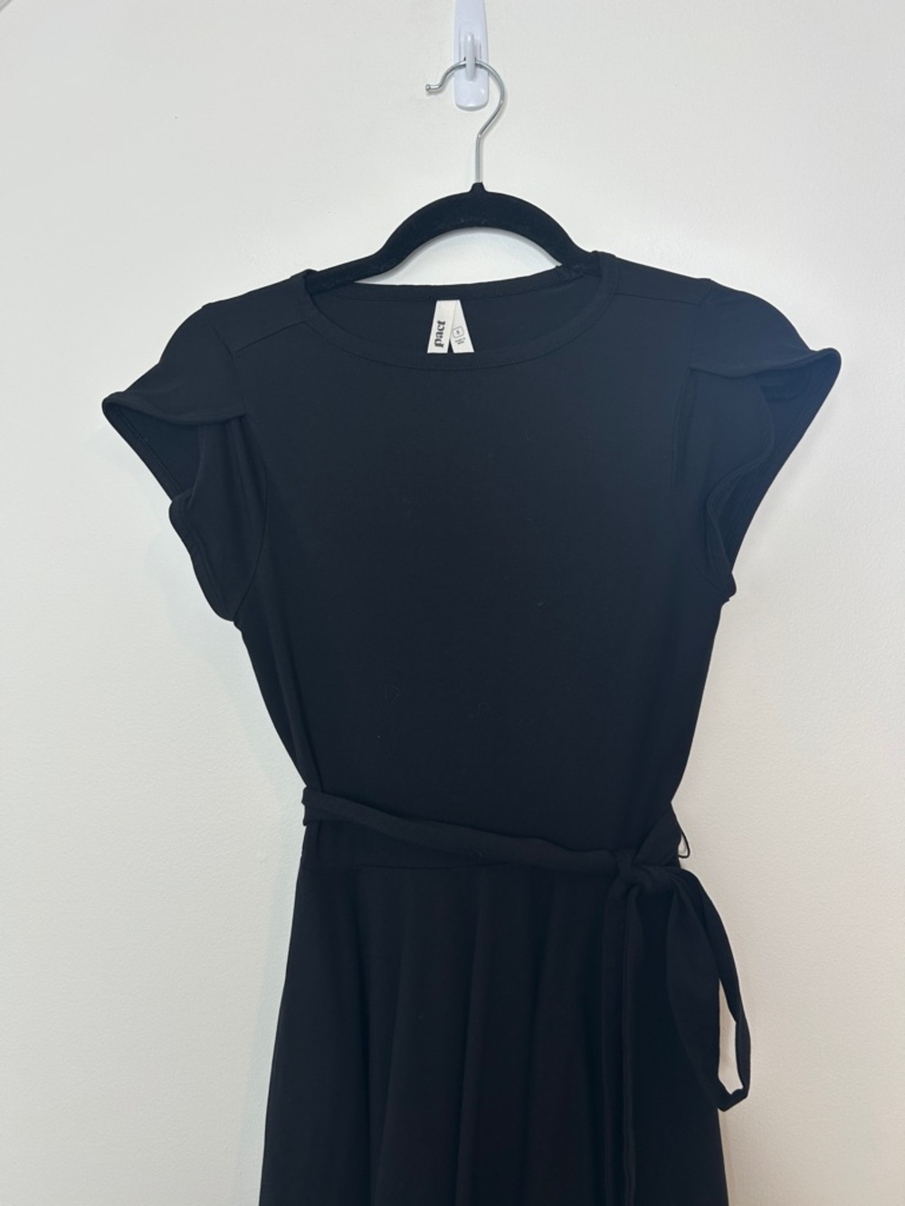 Pact Women's Black Organic Cotton Fit & Flare Petal Sleeve Dress Small - Picture 5 of 8